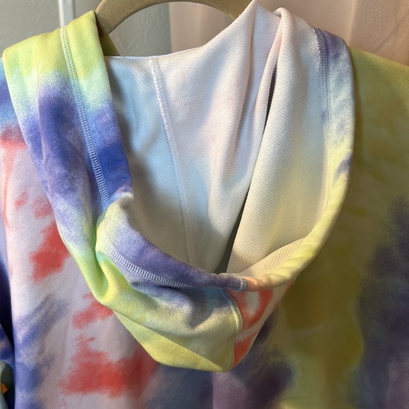 Nike Women’s Dri-Fit Get Fit Tie Dye Oversized Pullover Hoodie Sweatshirt, S - Picture 5 of 5
